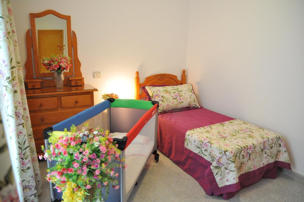EmyCanarias Holiday Homes Vecindario (Gran Canaria) Quarto foto